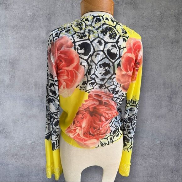 Maria Vasquez vintage top. Wear with bralette or camisole.really stunning! - Picture 2 of 8